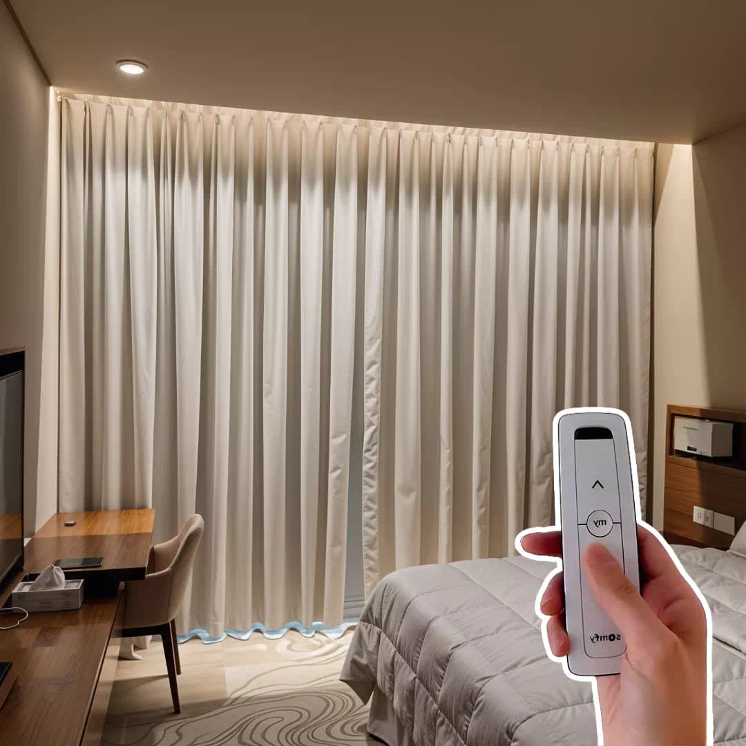 Motorised curtains