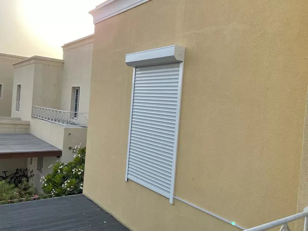 Balcony window coverings 