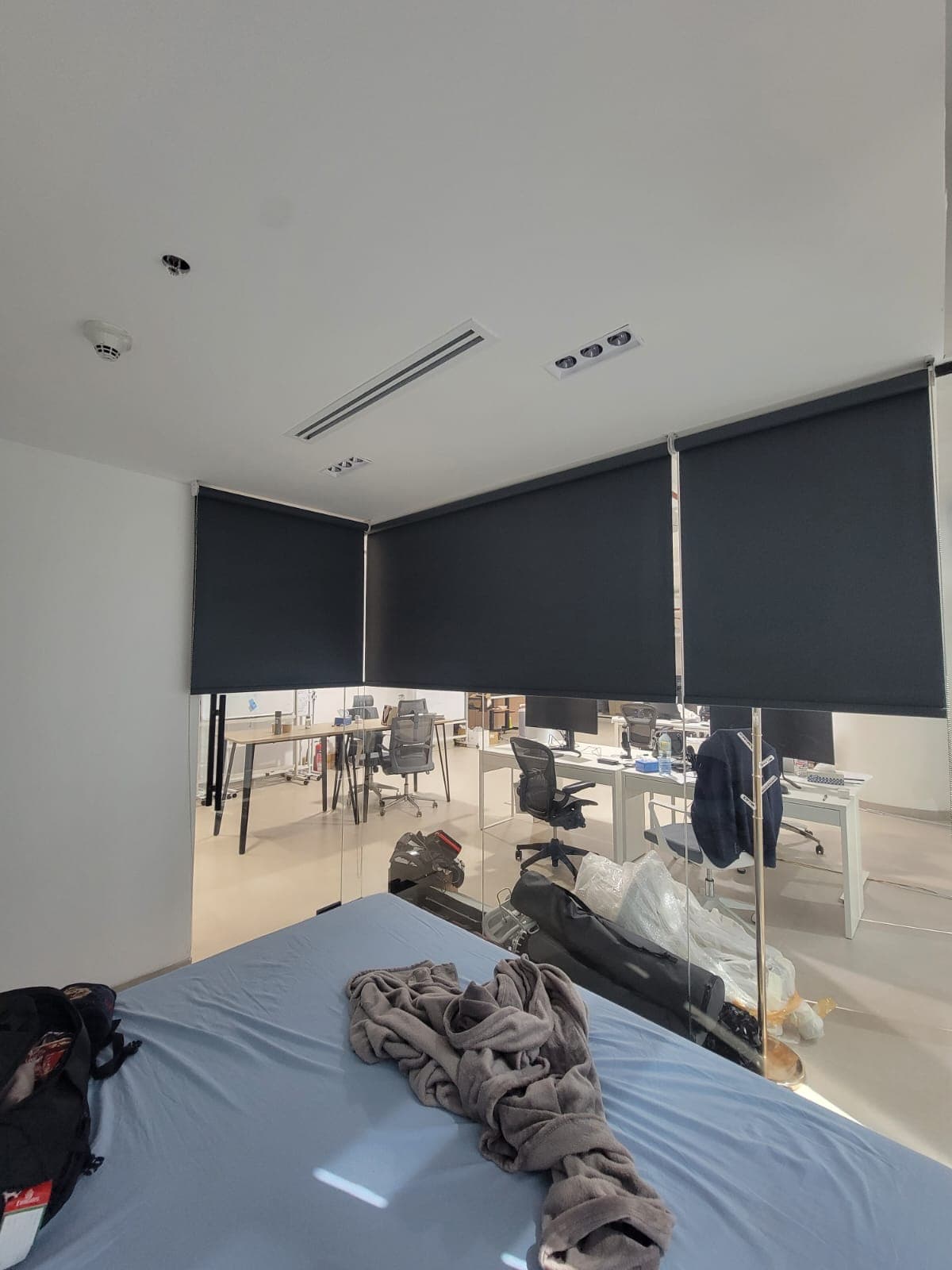 Blackout blinds Burj Vista