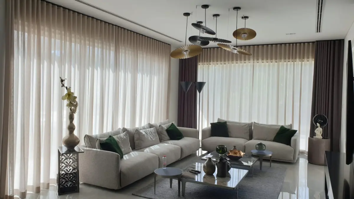 How to choose curtains for the living room